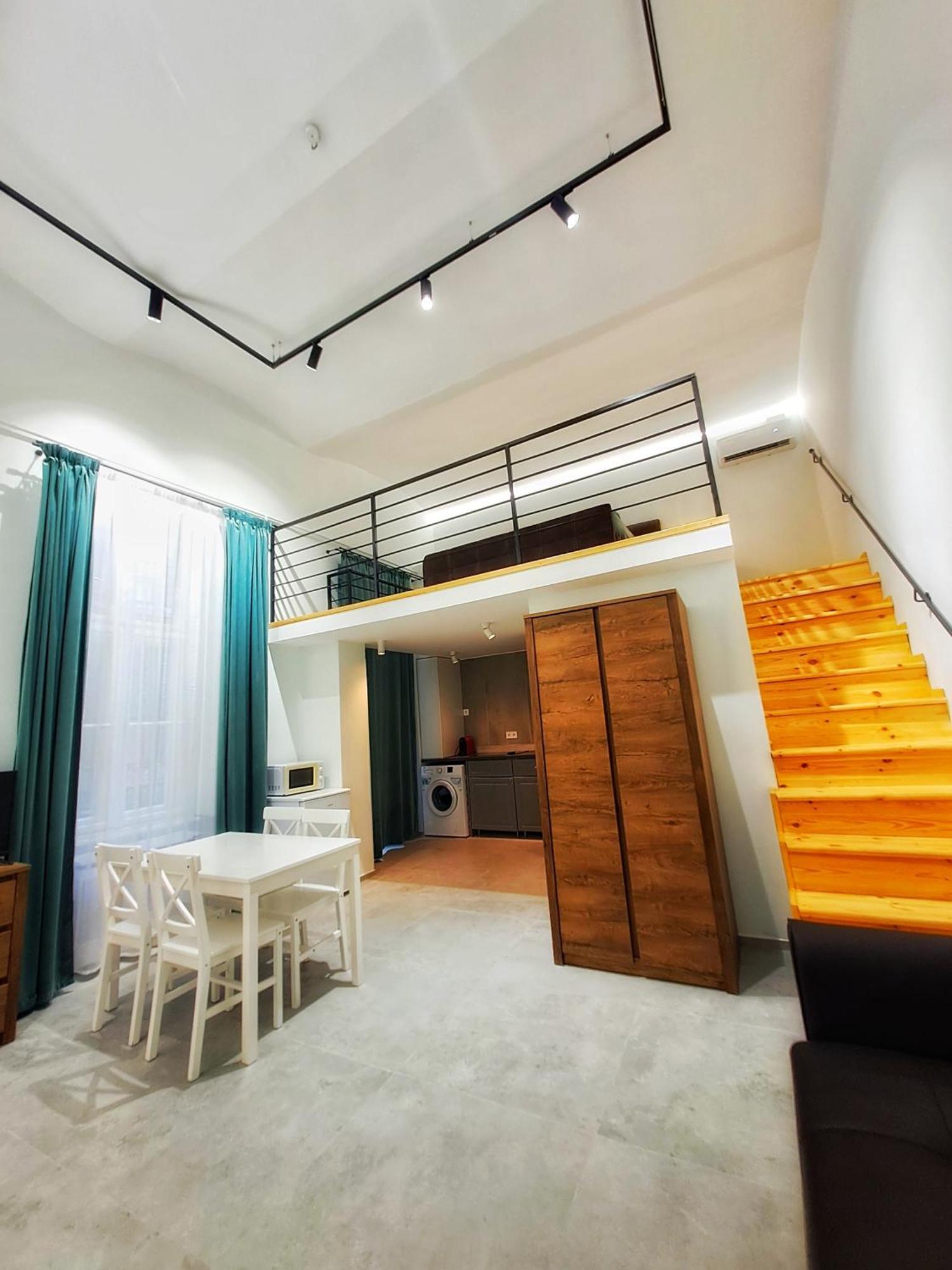 Masszi Apartman Boedapest Buitenkant foto